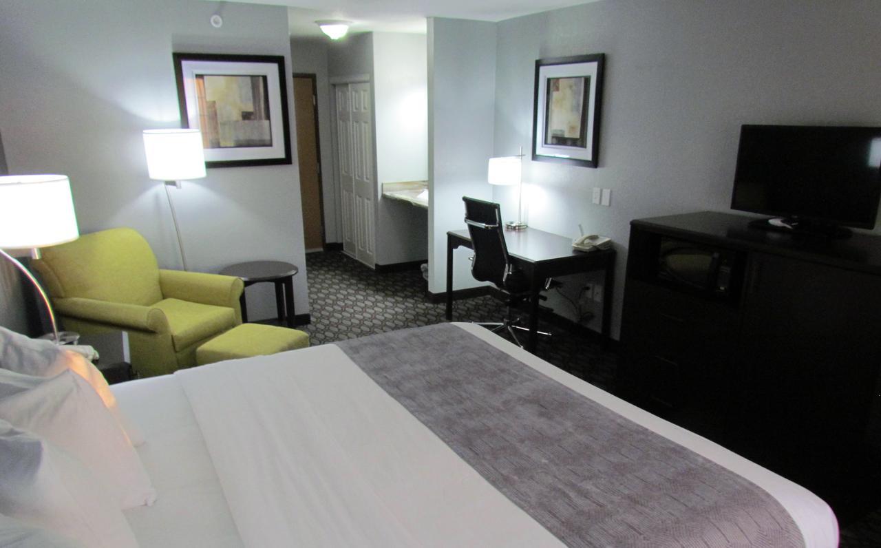Canton Oak Hill Inn & Suites מראה חיצוני תמונה