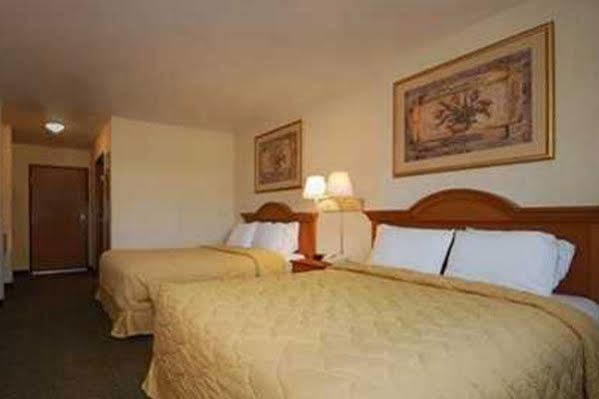 Canton Oak Hill Inn & Suites מראה חיצוני תמונה